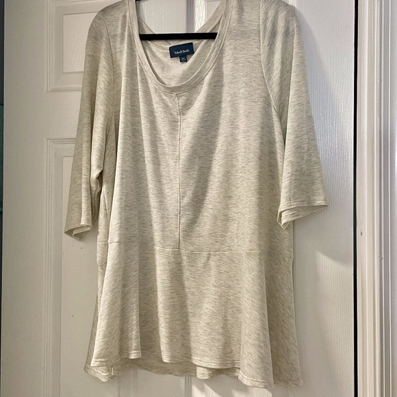 NWOT: ModCloth Plus Size White Top - Picture 1 of 3